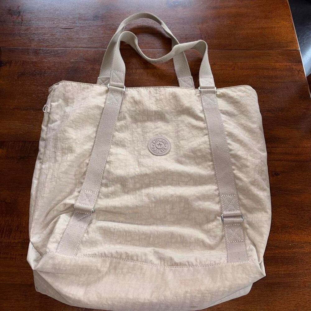 Kipling Women's Cream and Grey Bag